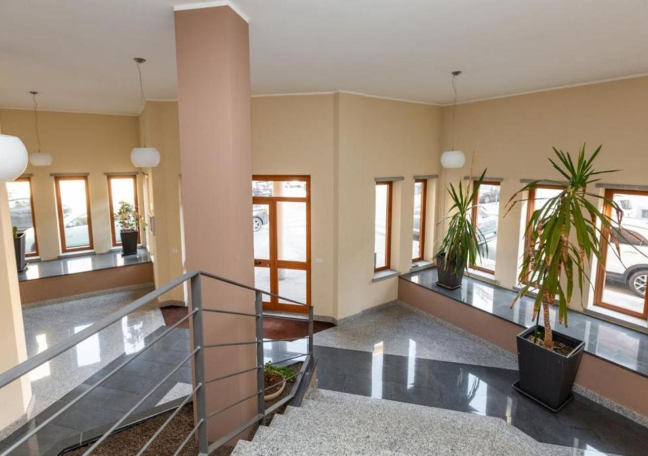 Comfy Cozy Apartment Close To Metro Turín Exterior foto